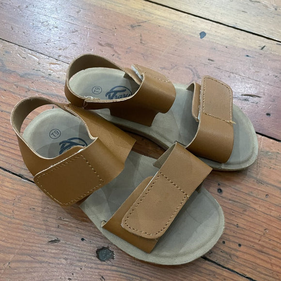 Velcro sandals - 9