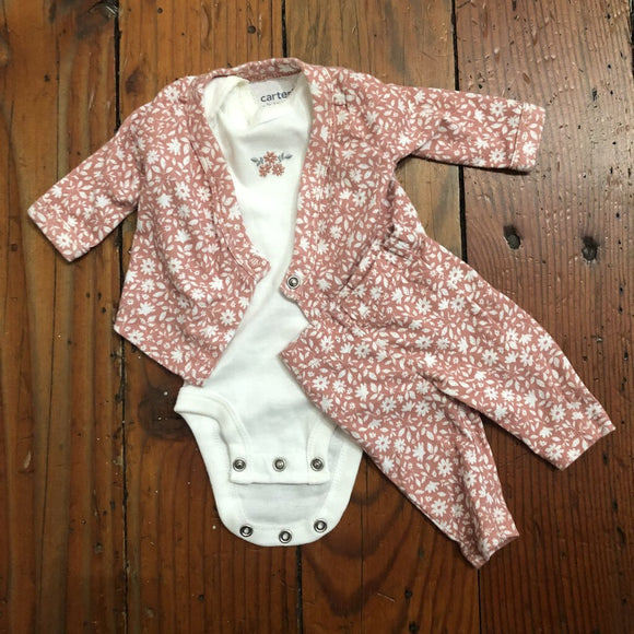 3pc set - small stain on onesie - preemie