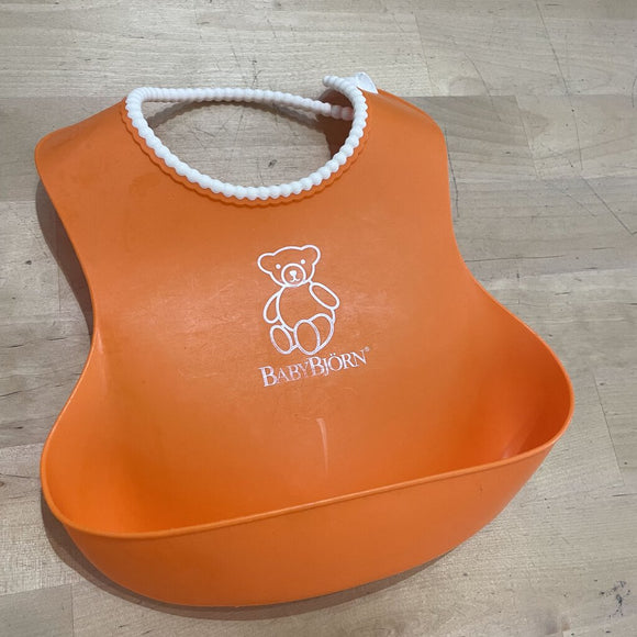 Baby bjorn bib- orange