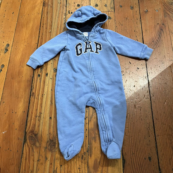 Footed jumpsuit - 6-12M