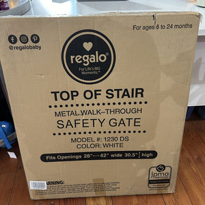 Regalo Top of Stair Gate - NEW - 29-43" wide, 30.5" tall