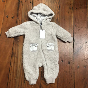 Fuzzy jumpsuit NWT - 3-6M