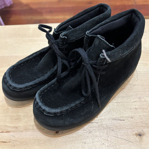 Shoes - 1.5Y (big kids)