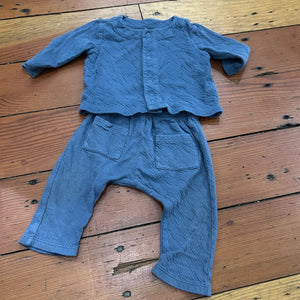 2 piece outfit - 3-6M