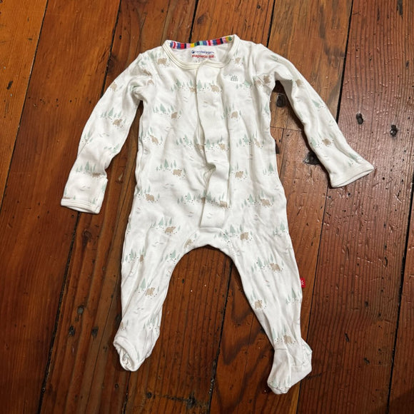 Magnetic Cotton Pjs- 3-6M - slight discoloration on collar