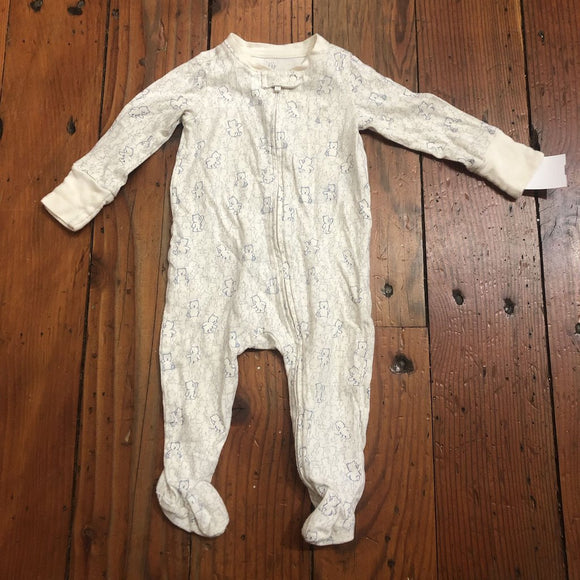 Organic footed PJs - 3-6M