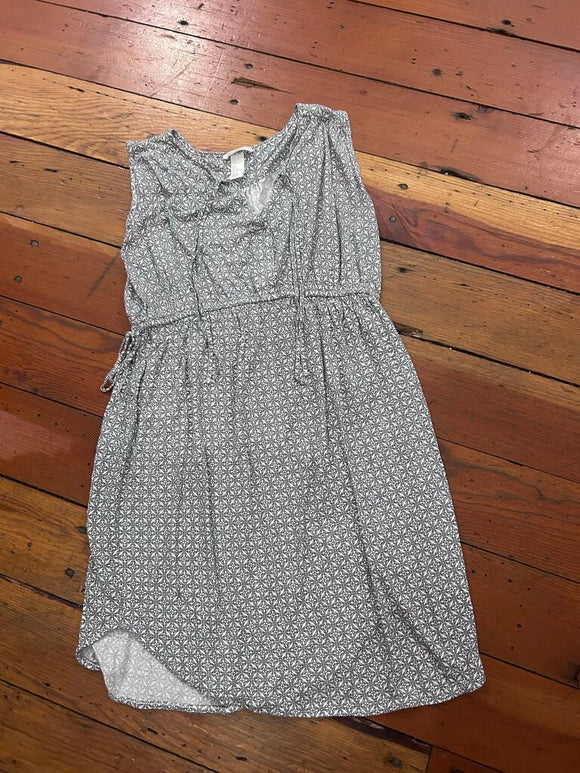 Maternity dress - L