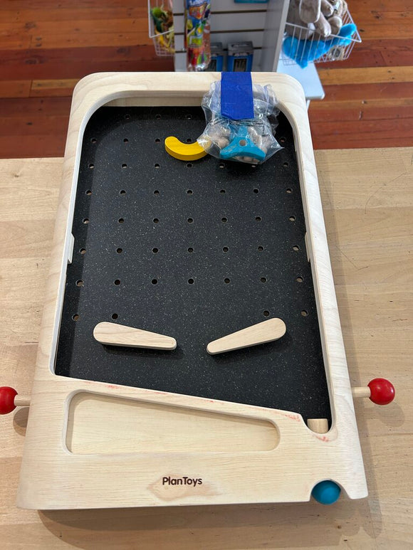 Plan Toys Pinball