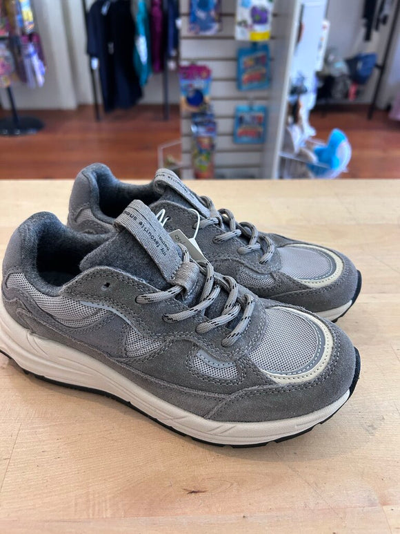 Tennis Shoes NWT - 2 youth