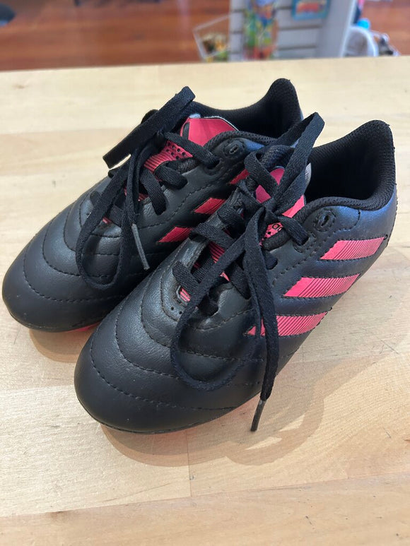 Soccer Cleats - 11