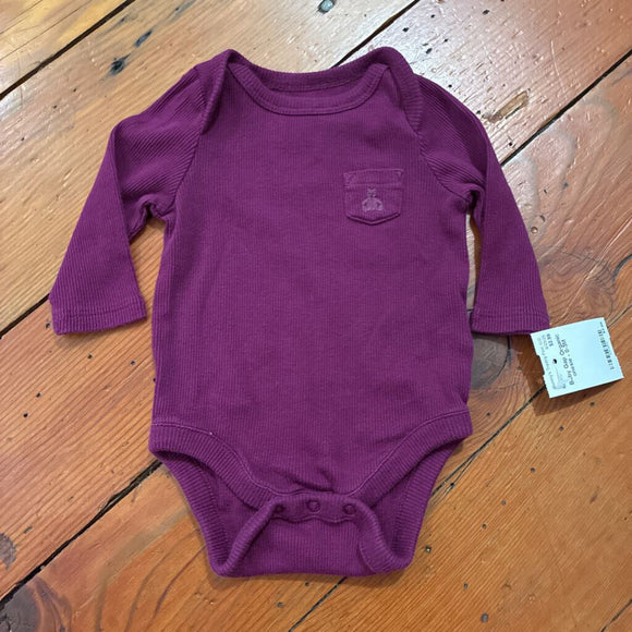 Organic onesie - 0-3M