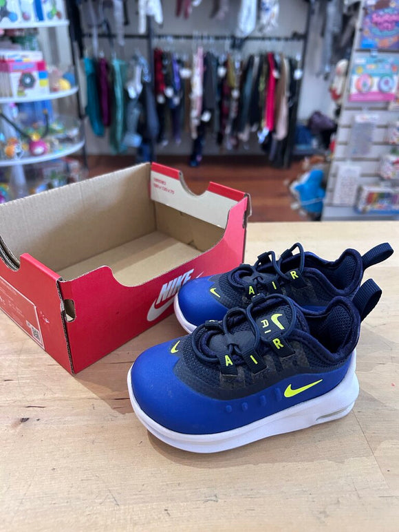 Air maxx axis NWT - 4C