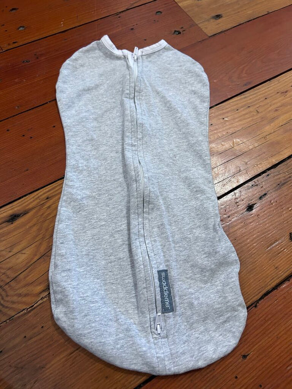 Zip up swaddle - 0-2M
