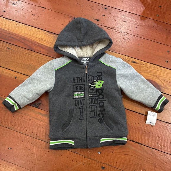 Thick hoodie - 4T