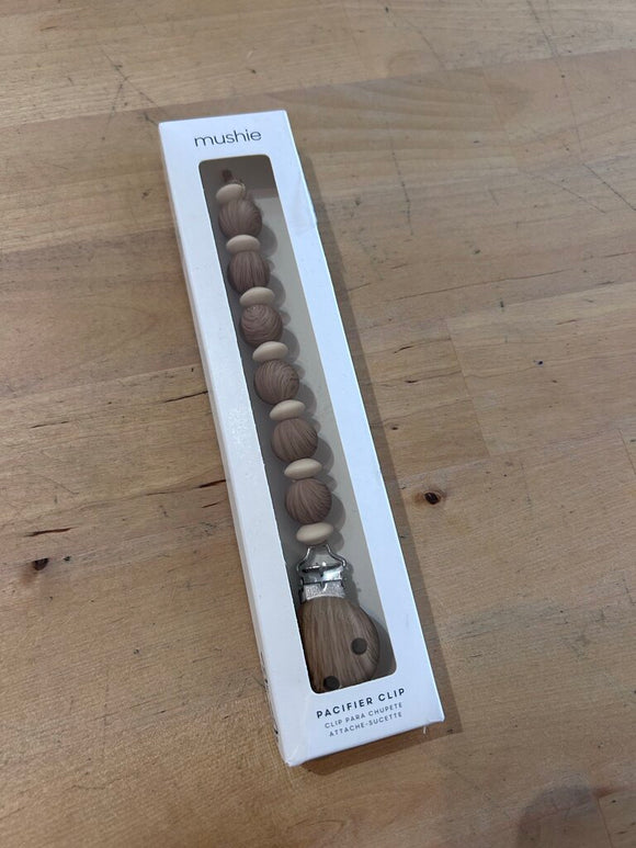 Mushie Pacifier Clip - new