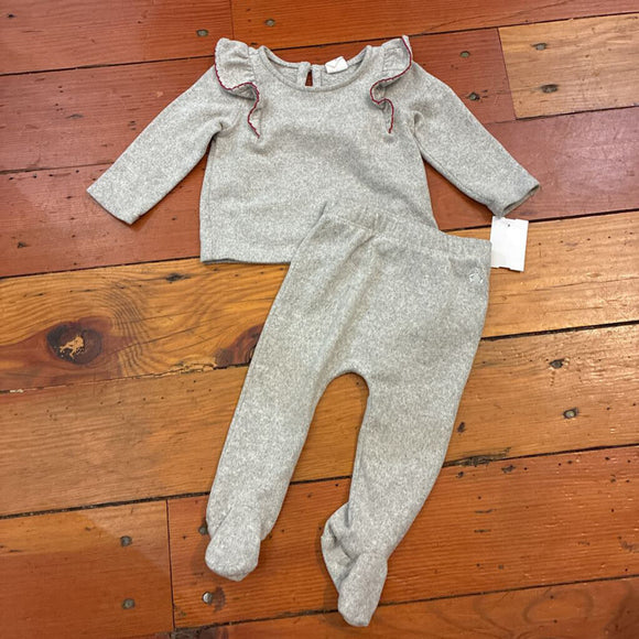 2 piece outfit - 6-9M