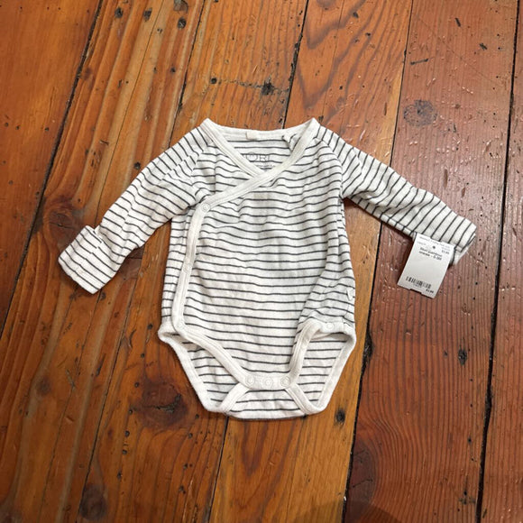 Bamboo onesie - 0-3M