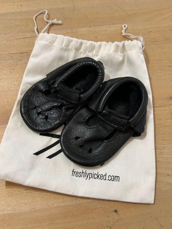 Moccs - approx 12M (4)