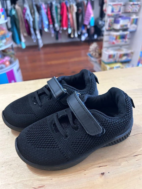 Velcro shoes -NWOT - 9