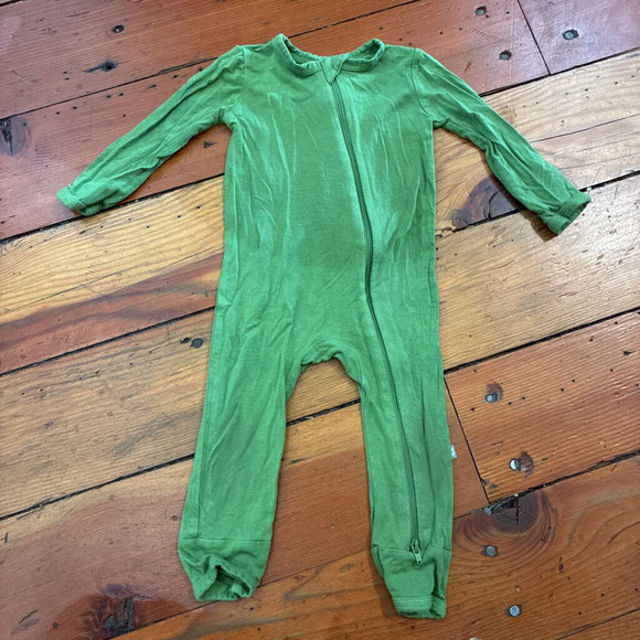 Bamboo Pjs - 6-12M - oil stains on back