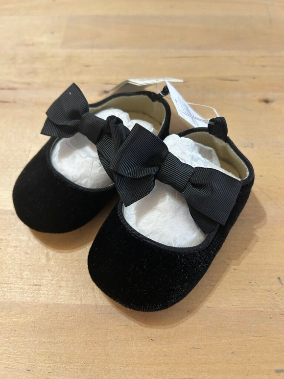 Mary Jane Crib Shoes - 2 - NWT
