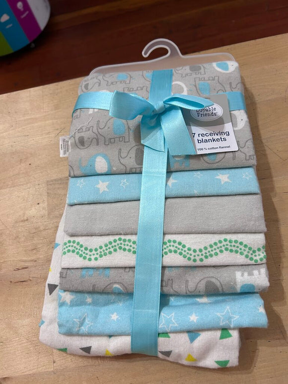 7 receiving blankets - new