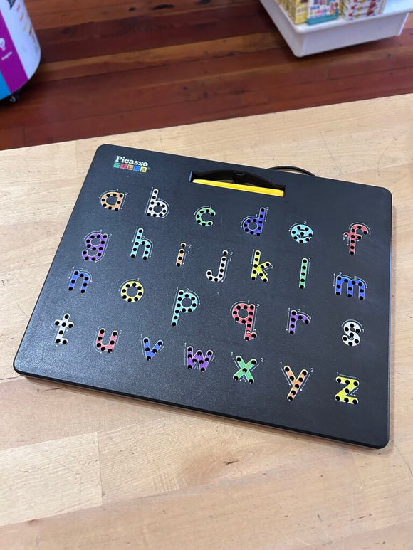 Picasso Tiles Tracing