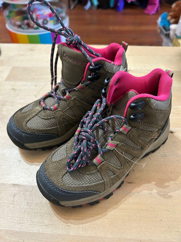 Hiking Boots - 13 -tiny wear at ankle