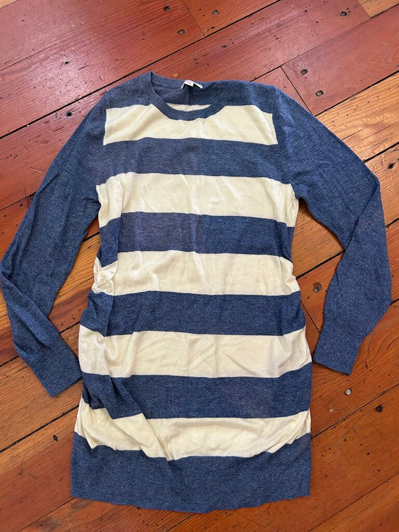 Maternity Sweater - L