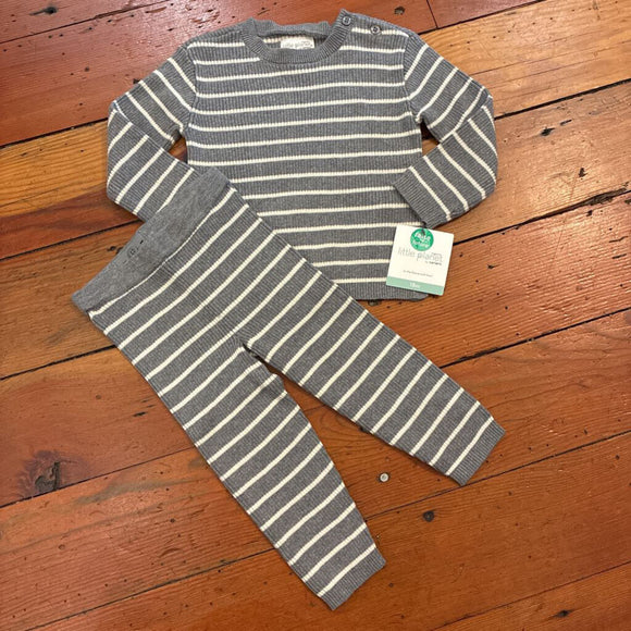 2pc Knit Outfit - NWT - 18M