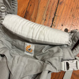 Ergo Omni 360 (classic) - few marks on neck that will likely wash off