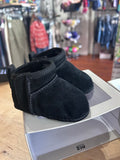 Baby classic booties NWT - 0/1