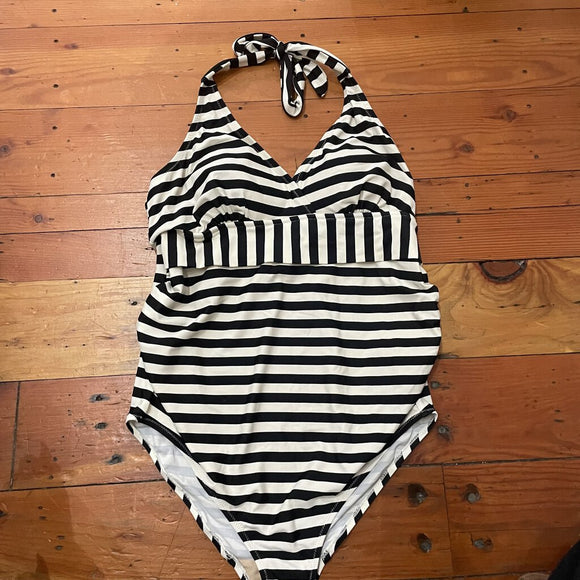 Bathing suit NWT - 6 (S)