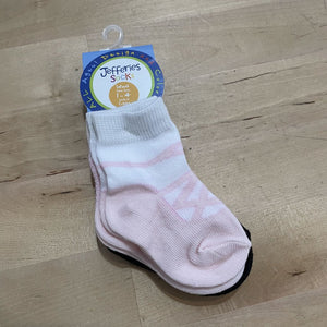 3 pack socks NWT - shoes size 1- 4