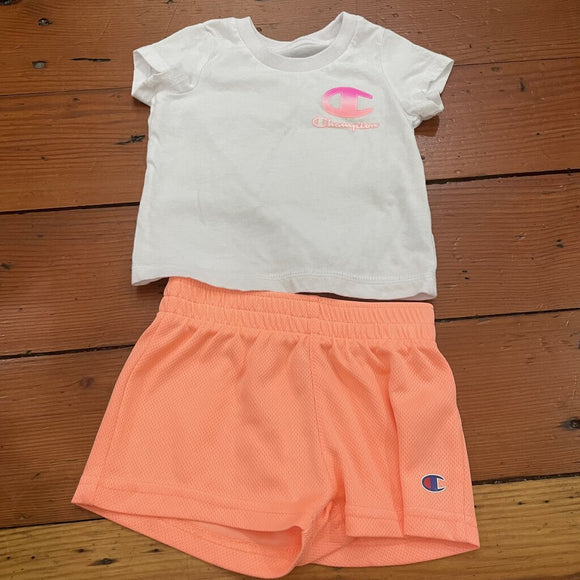 2 piece outfit - 6-9M